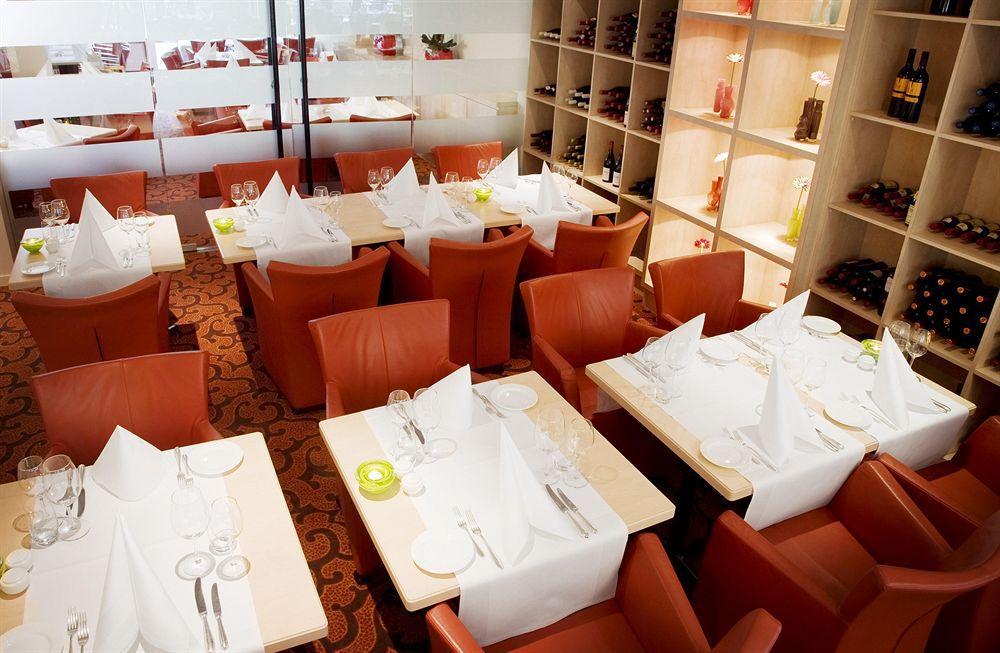 Fletcher Hotel-Restaurant De Buunderkamp Волфхезе Екстериор снимка