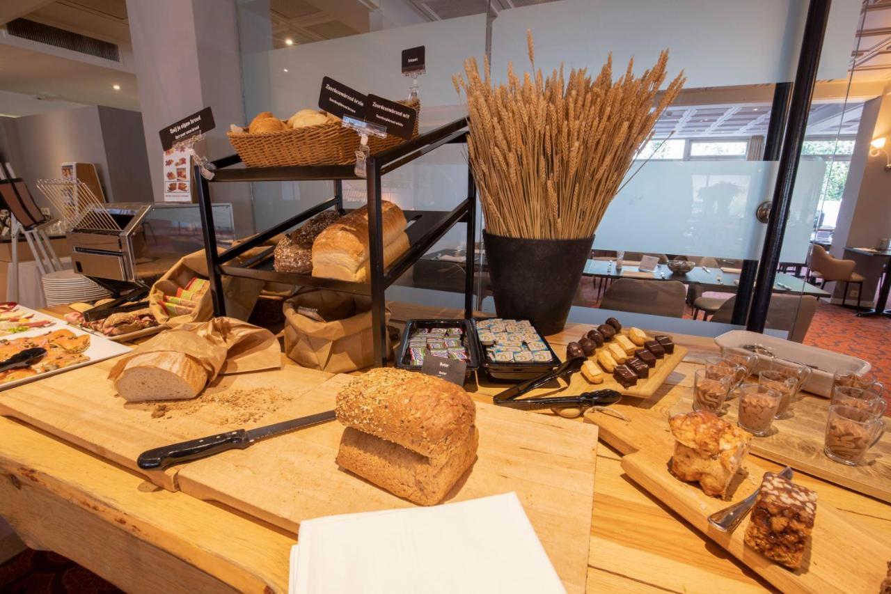 Fletcher Hotel-Restaurant De Buunderkamp Волфхезе Екстериор снимка
